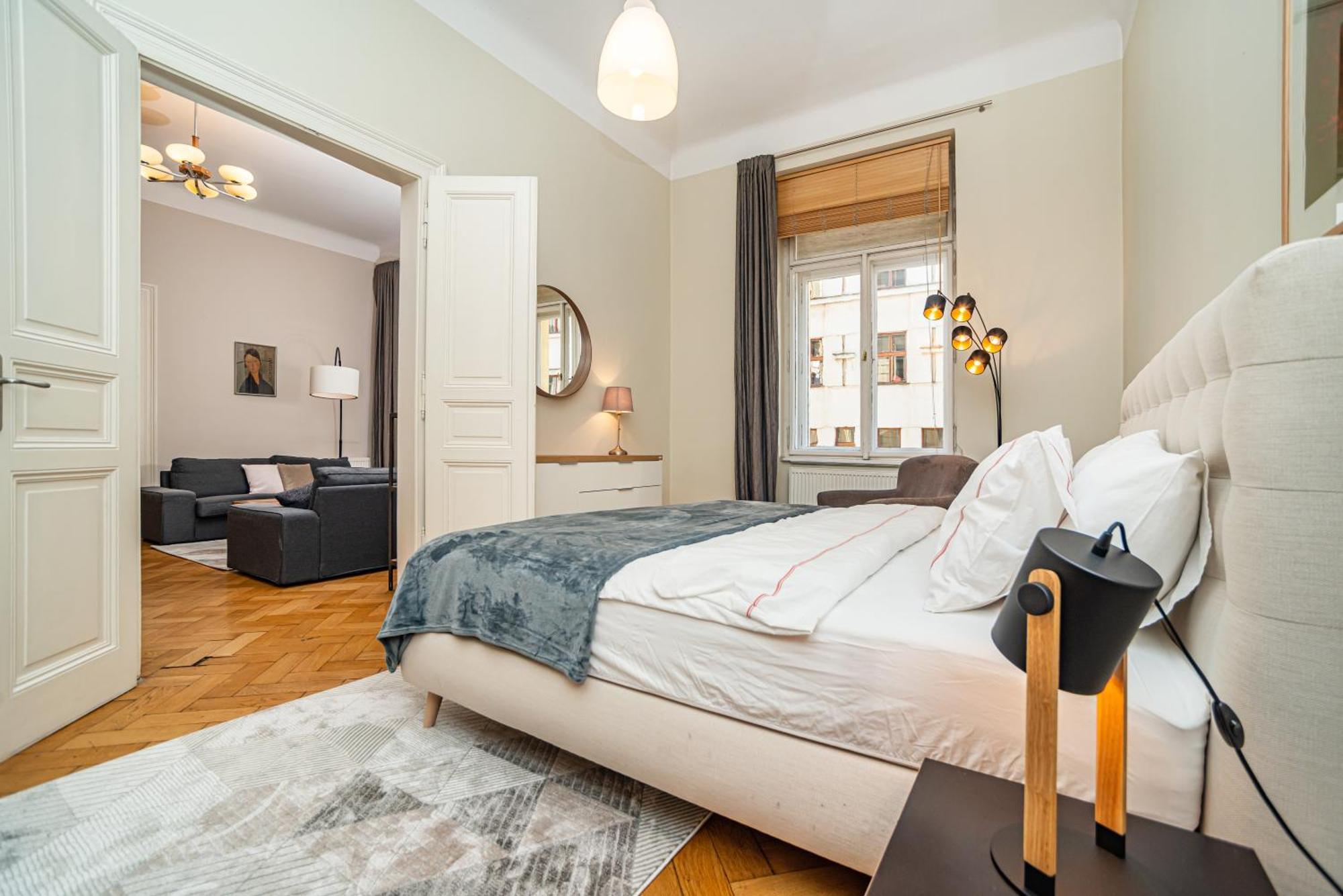 Large And Modern In The Heart Of Lejlighed *